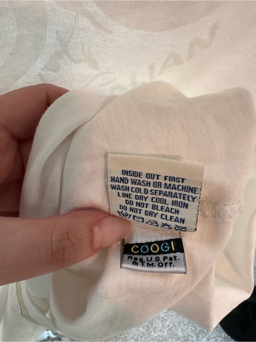 Vintage Y2K Coogi T Shirt 2XL White Embroidered Hip Hop Streetwear Cotton GUC - Picture 11 of 11